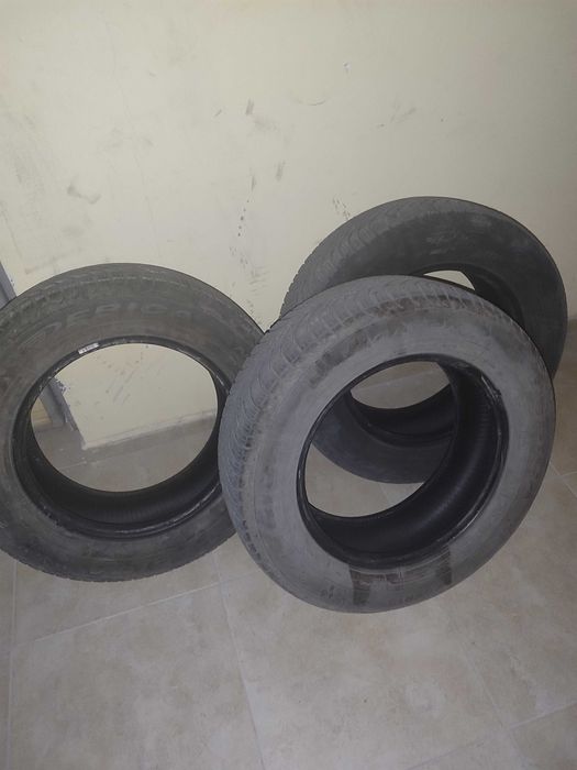 Все сезонни гуми