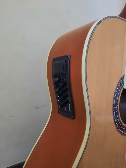 Classic gitara deviser