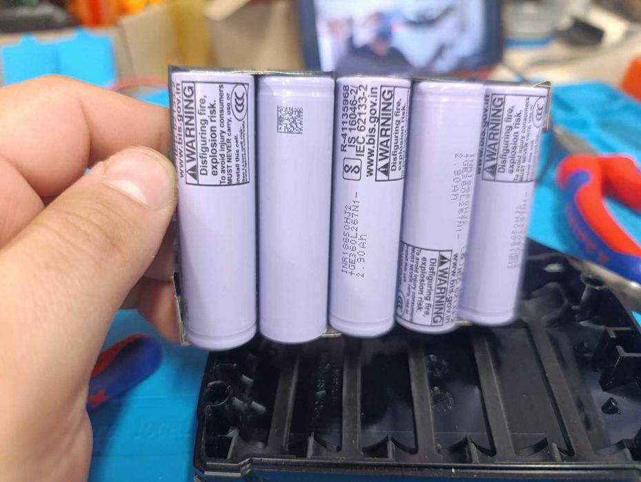 LG 18650 Li-Ion Батерия 3.6V 2900mAh 20A нови оригинални
