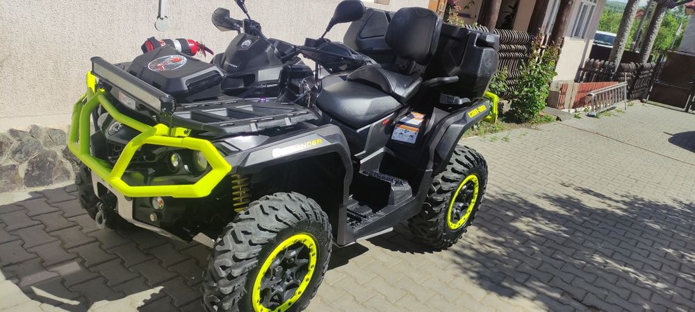 Vând ATV canam max XTP