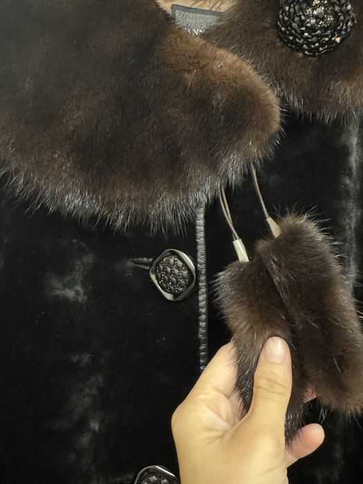 Натуральный мутон шуба
