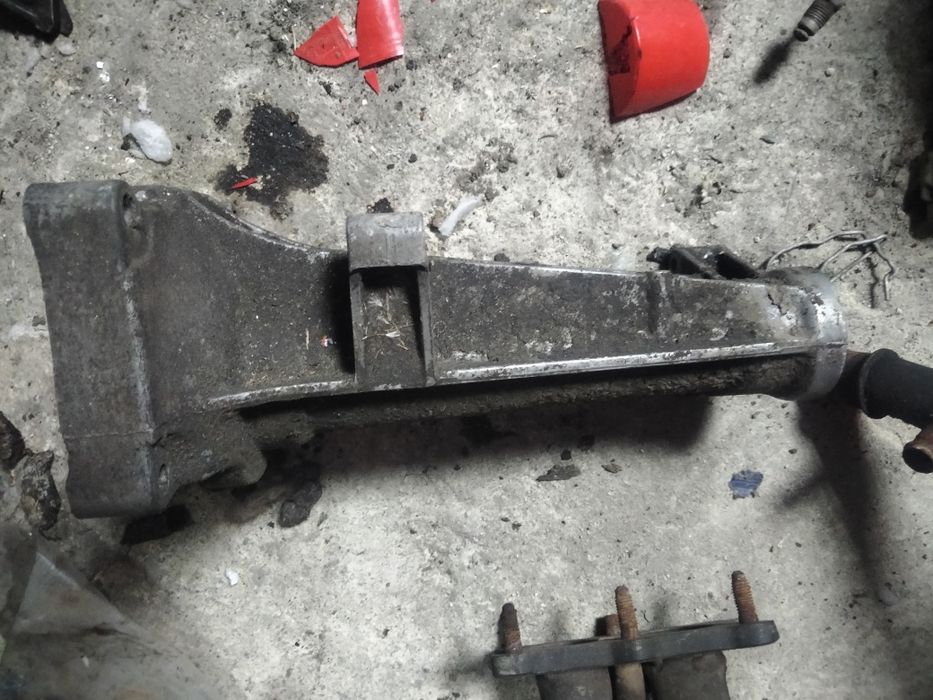 Запчасти на т4 2,5 бензин