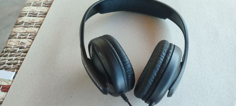 Слушалки Sennheiser HD 202
