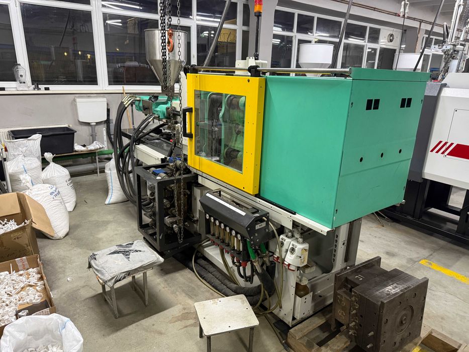 Mașină injecție mase plastice ARBURG ALLROUNDER 320 K – funcțională