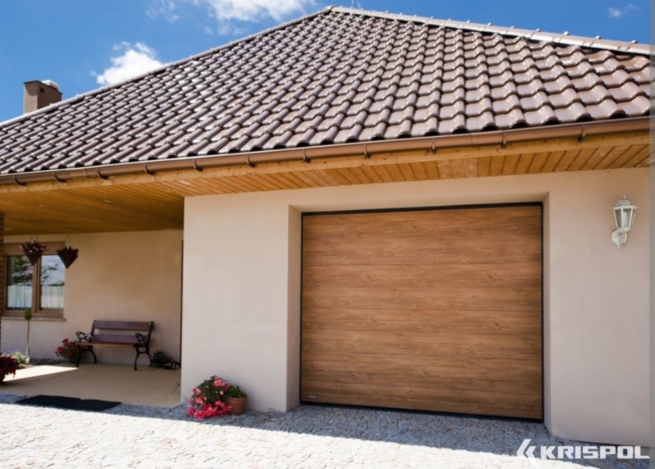 Usa de garaj/ usa secționala/ usa pietonala/ usa / usi