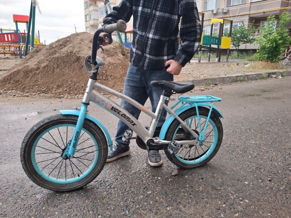 Продам велик  10000 каждая