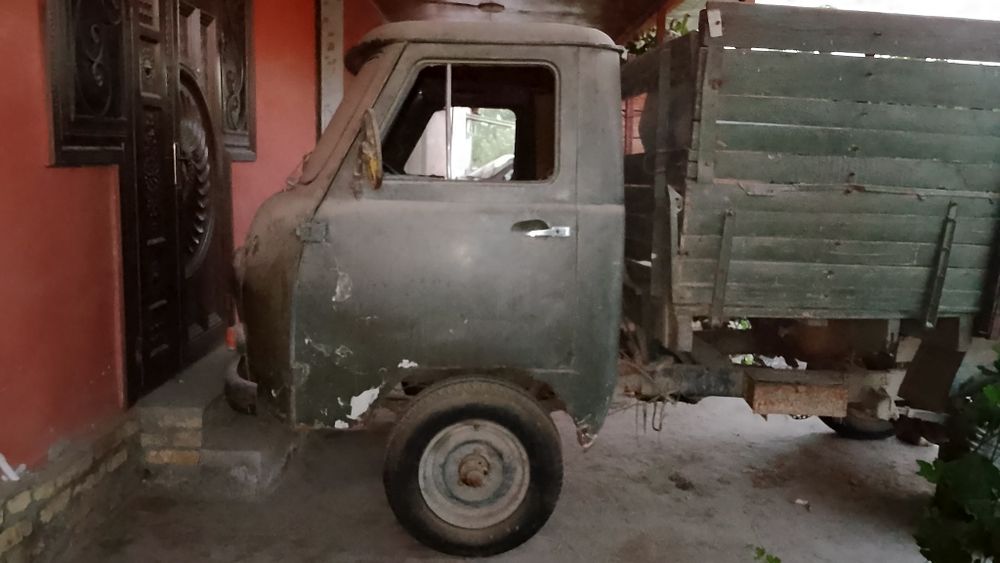UAZ 452 sotiladi idealni