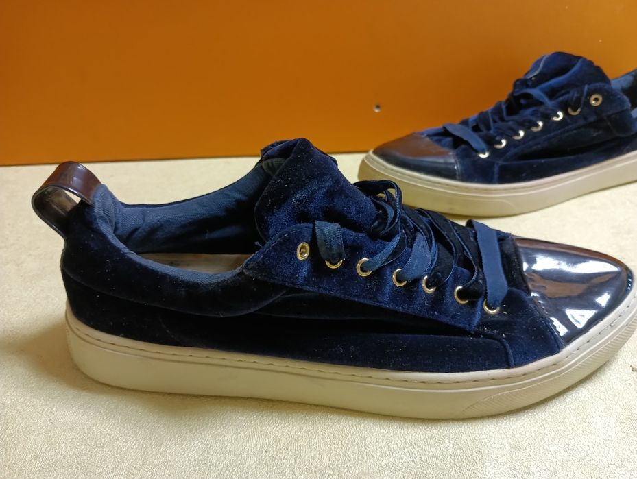 Massimo Dutti N 41 кожени - 29 лв