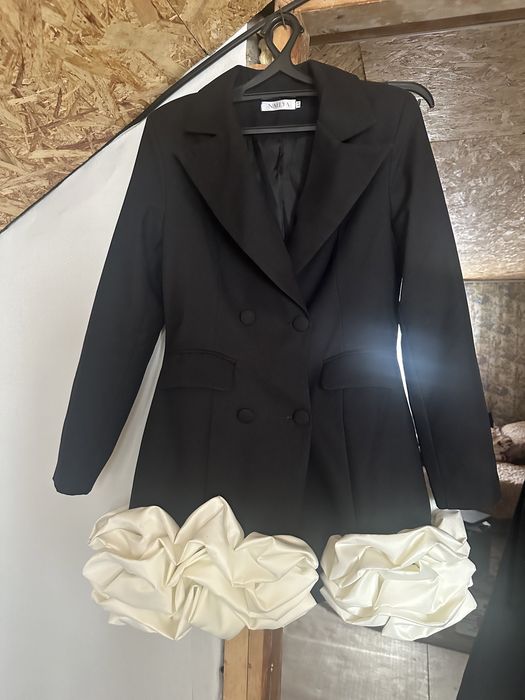 Пиджак вечерний оригинальный