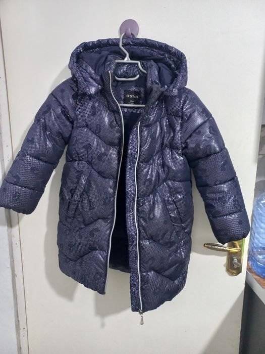 Куртка для девочки 122 ,на 6-7 лет