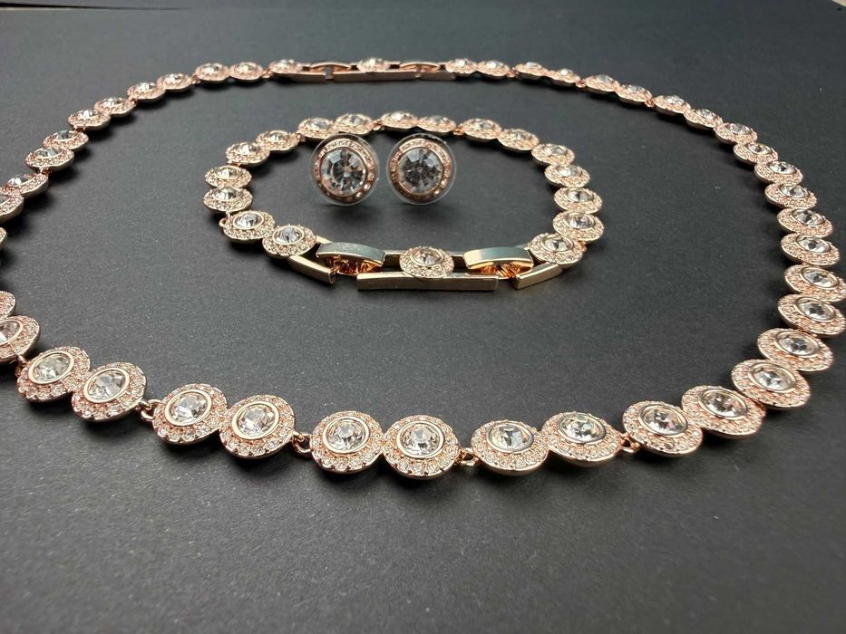 Set Bijuterii Rose Gold– Colier, Brățară și Cercei