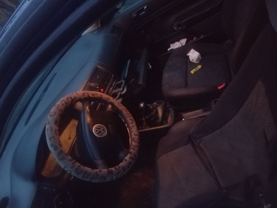 Продавам Голф 4 1.9 90 На Части