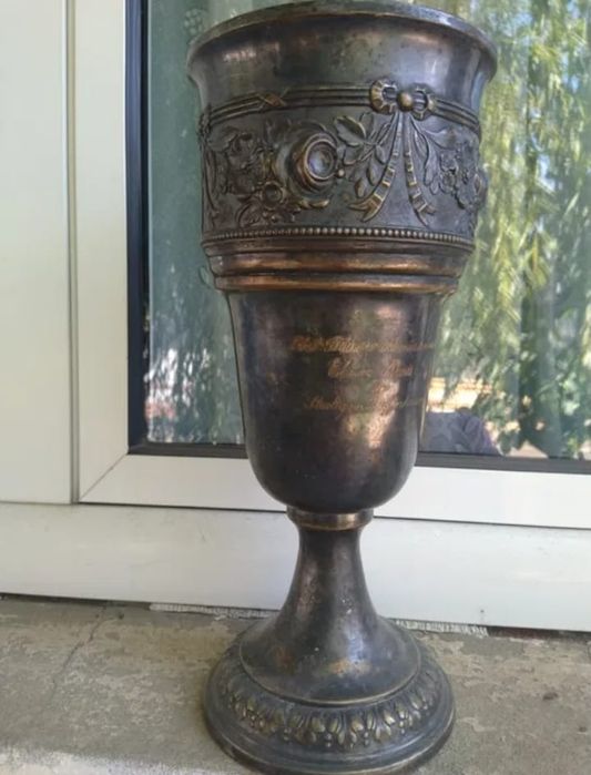 Vaza alama argintata