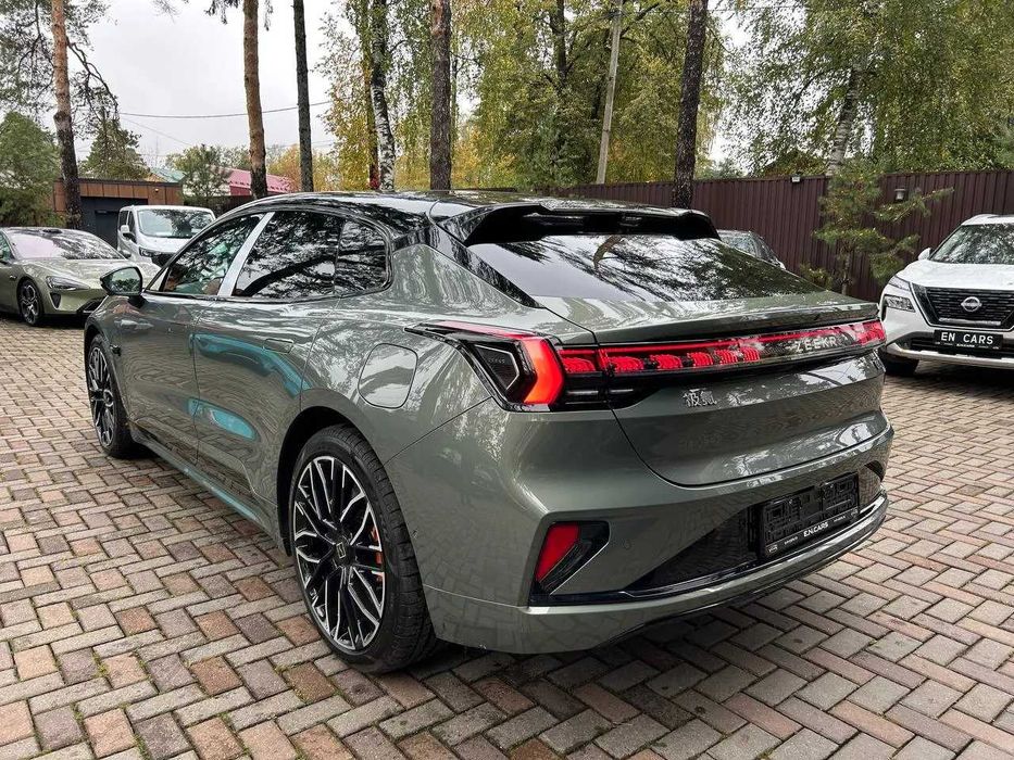 Zeekr 001 Z sport