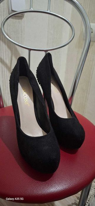 Аяқ киімдер сатылады туФли