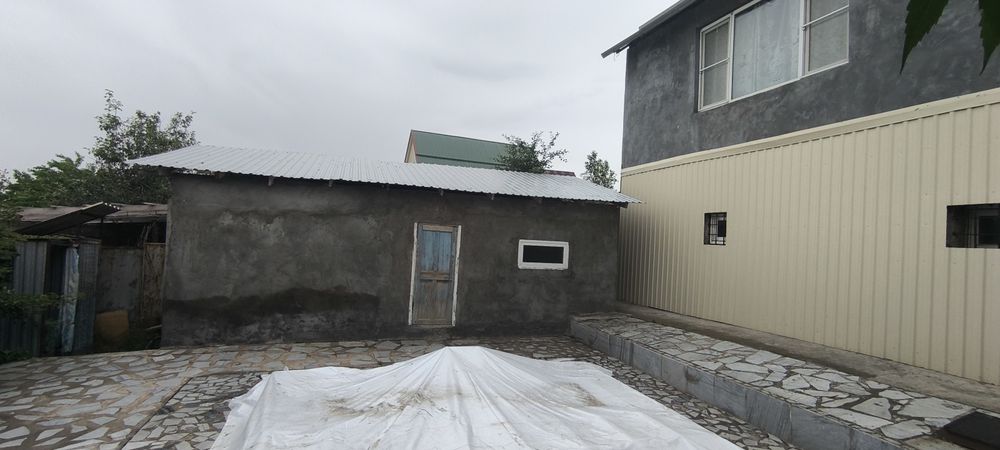 Продаётся дача в Паркенском районе 25 км от Ташкента.