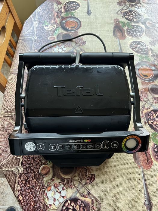 Грил Tefal OptiGrill+ – автоматичен смарт грил, отлично състояние