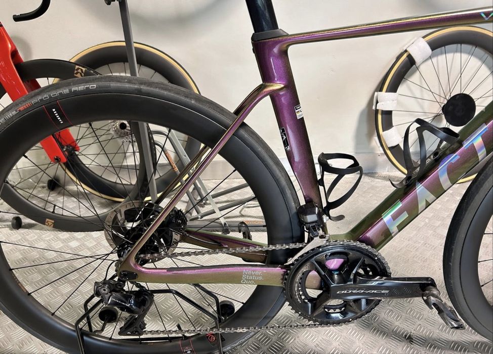 Карбонов велосипед FACTOR OSTRO Vam.Dura Ace di2-12V.Rezerve.2025г.