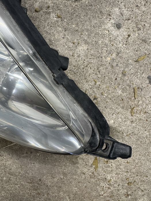 Фарове за Peugeot 407