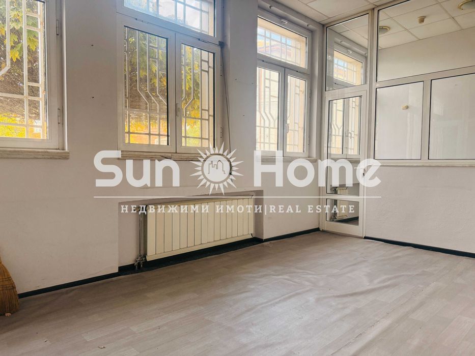 Дава се под наем Офис в Свиленград - 168 кв.м за 428.4 € - Снимка #2