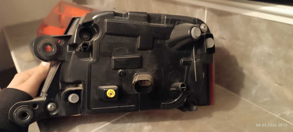 Части от AUDI A8 D4