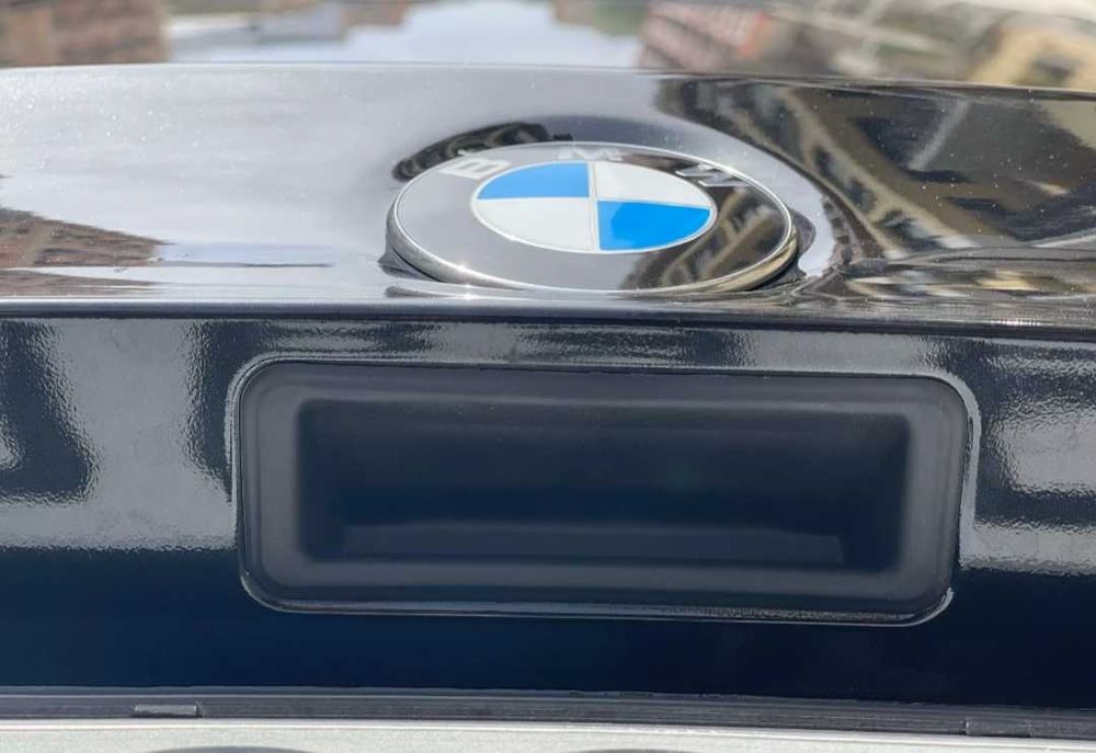 Бутон за отваряне на багажника БМВ BMW e 82 90 91 60 е61 капак дръжка