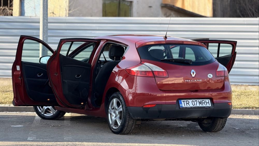Renault Megane 3 // 1.5 // 2010 // Keyless // Pilot Automat