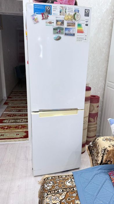 Продам холодильник