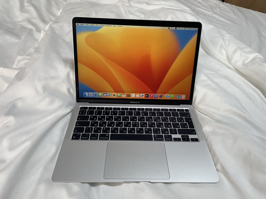 Macbook air m1 2020