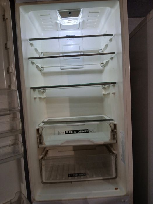 холодильник продаю
