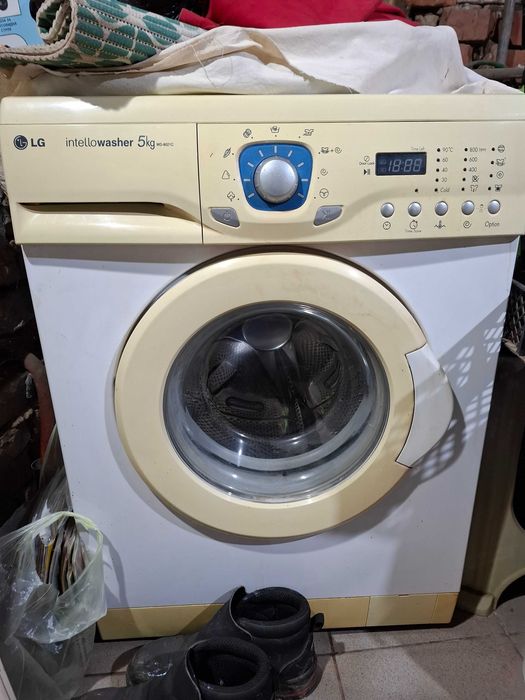 Пералня LG работеща