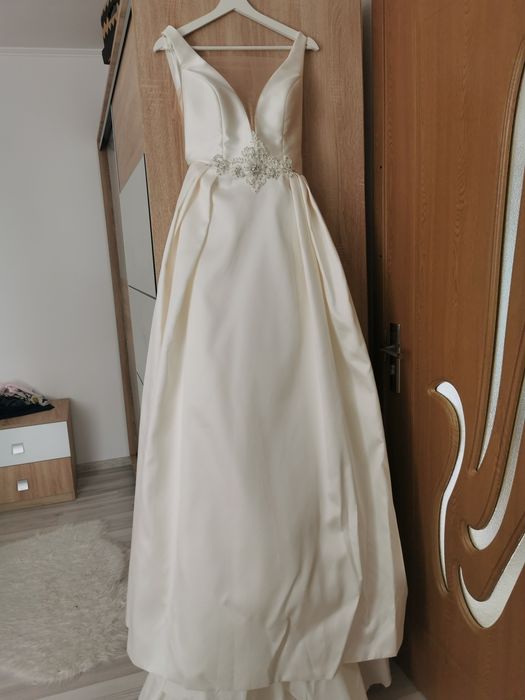 Rochie de mireasa nemodificata