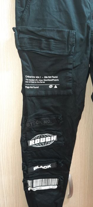 Pantaloni de drumetie