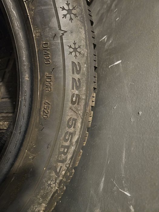 4 бр. Зимни гуми 225 55 17 зимни и летни