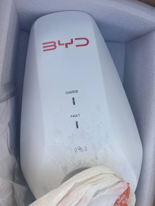 Byd orginal zaryadka 7 kv sotiladi