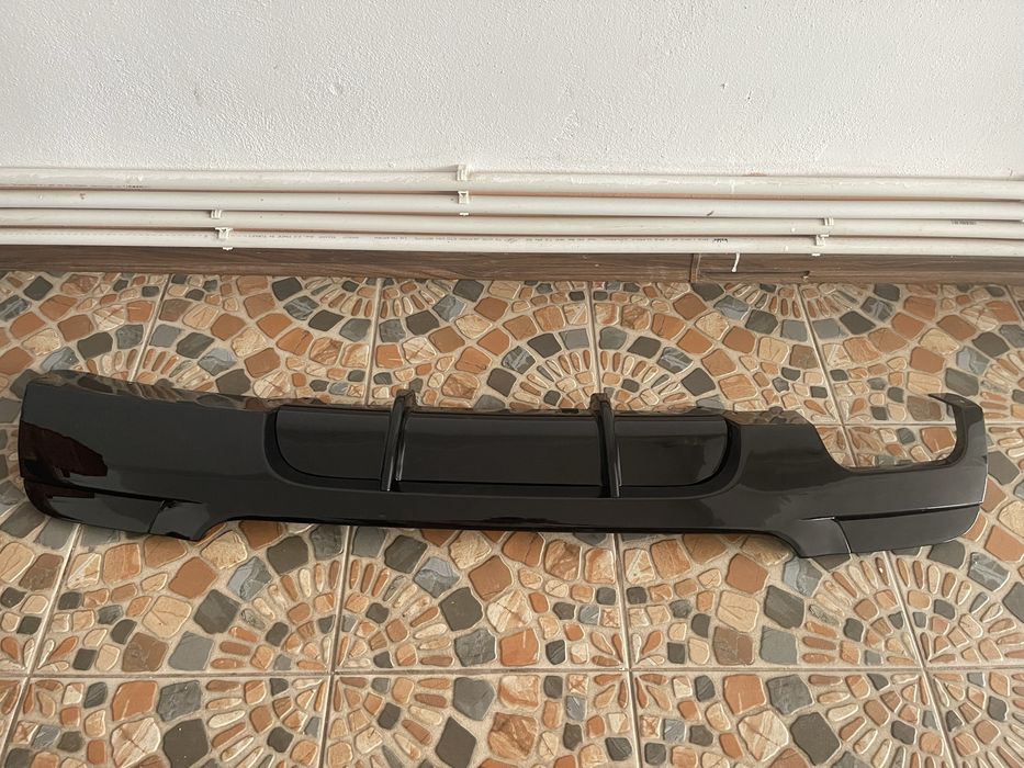 Lip + Difuzor BMW e90/e91/e92/e93