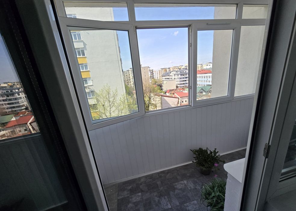 2 camere decomandat, balcon + 2 debarale, renovat complet, Rahova