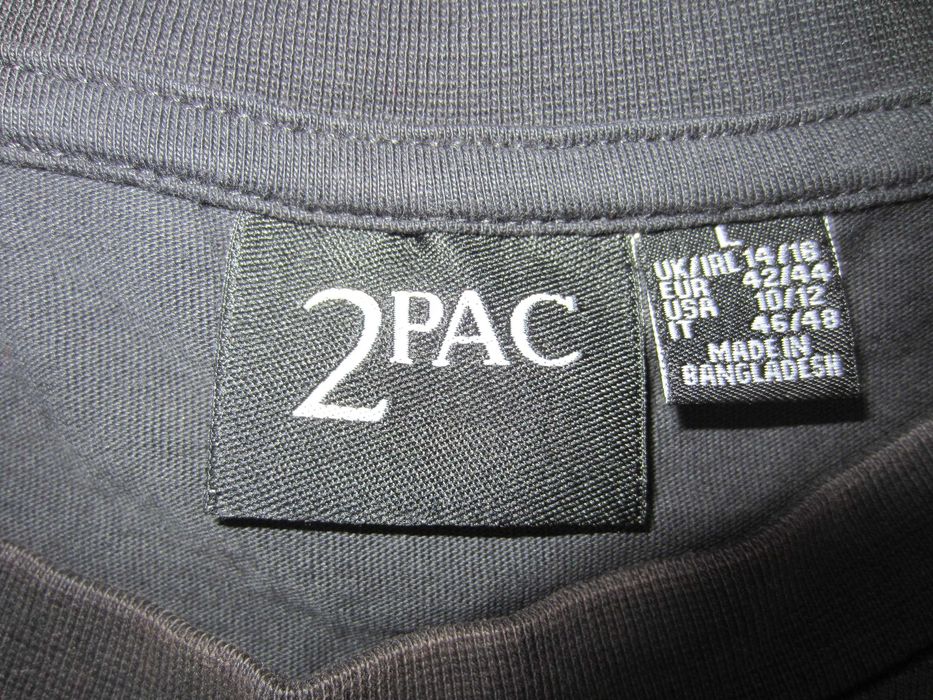 Tricouri Tupac masura L si M, 100%bumbac, stare f. buna