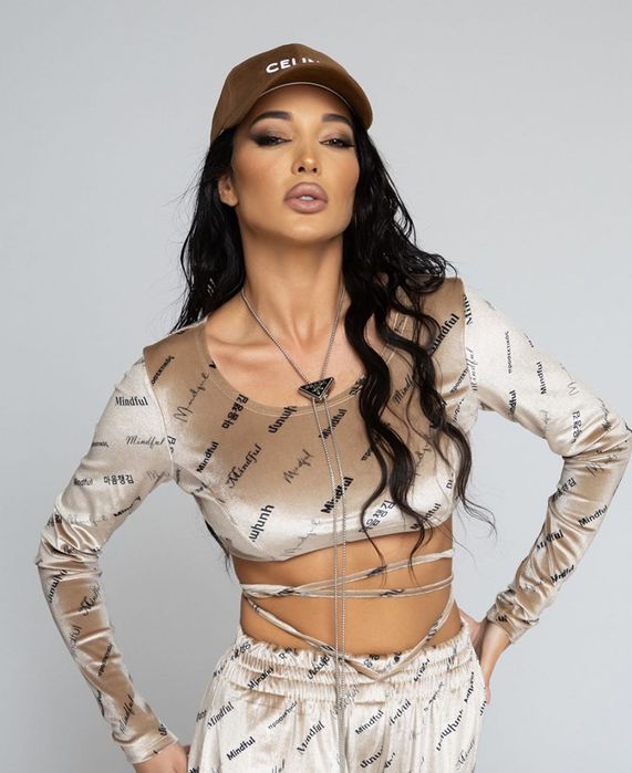 PRADA, Alexander Wang колие