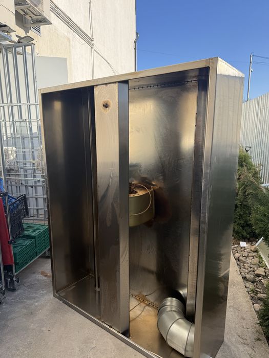 Hota centrala  inox  1800   x 1400 x 400  h cu motor si filtre