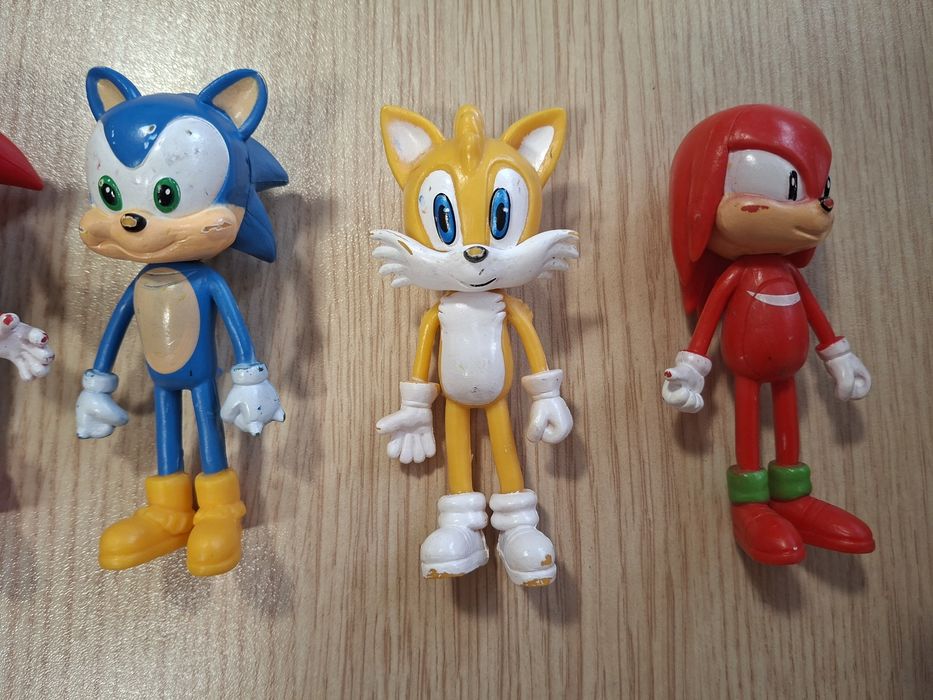 Фигурки  от филма Соник