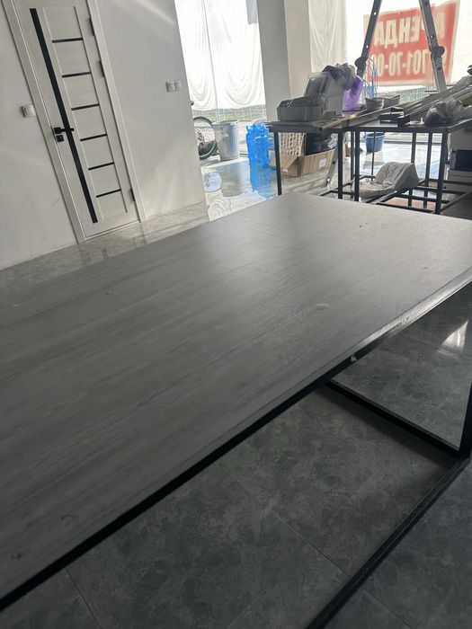 Stol ofisga sotiladi