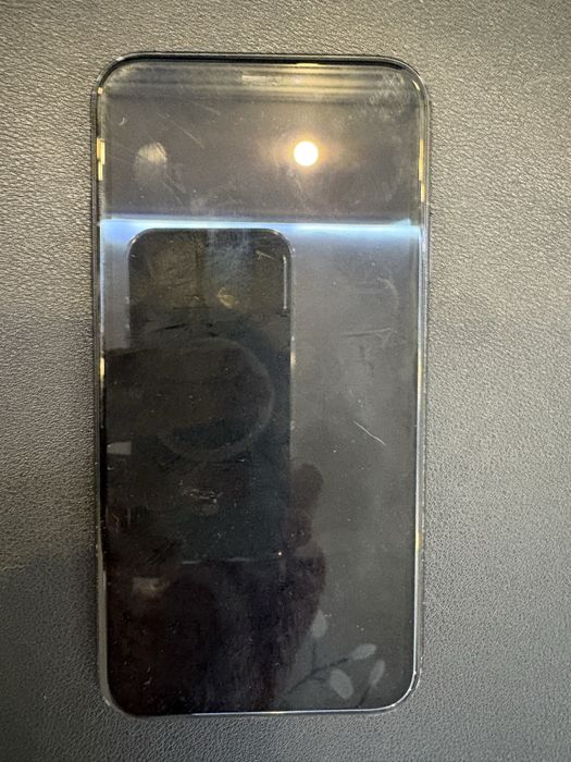 Продам Iphone XR