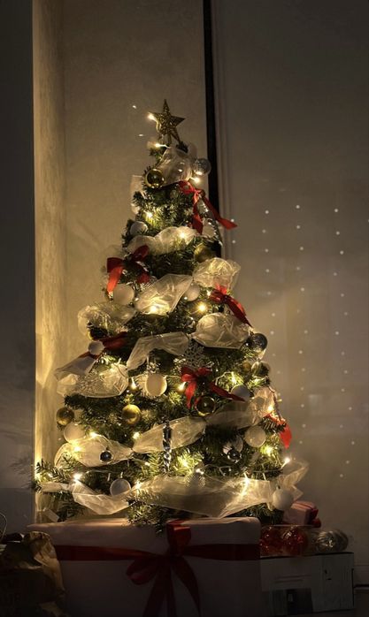 Елка искусственная