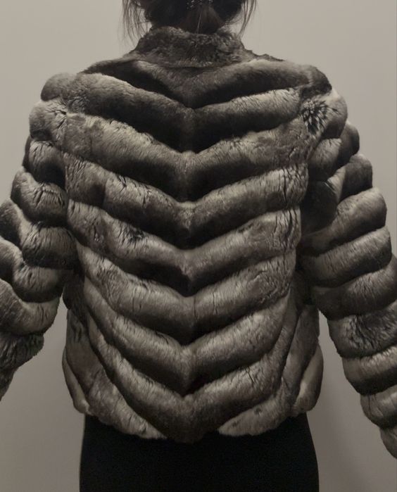 Шуба ( шиншилла)