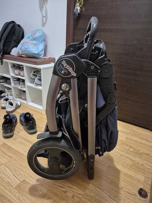 Продавам детска количка Peg Perego book 51S