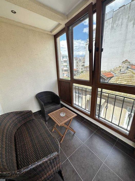 Продава се Двустаен апартамент в Бургас, Възраждане - 72 кв.м за 8 €/кв.м - Снимка #6