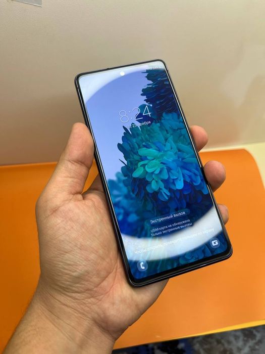 Samsung Note20 xotirasi 8/256GB