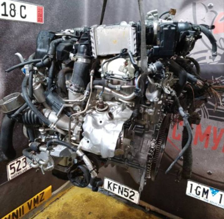 Двигатель двс мотор головка блока блок гбц коленвал