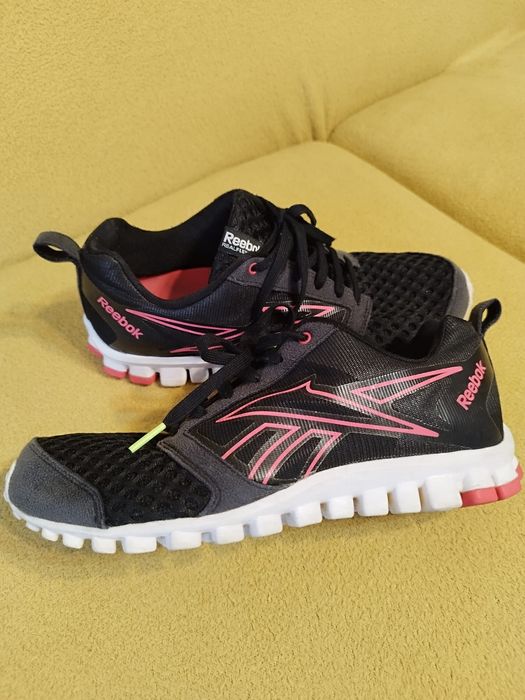 Reebook  real flex 38.5